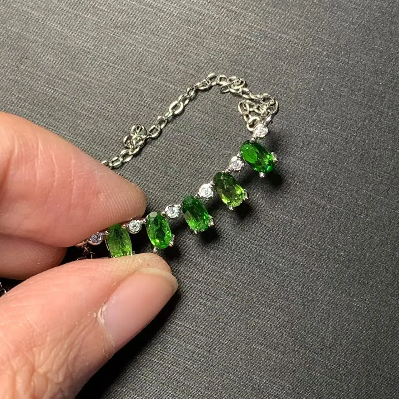 Natural Diopside Pendant Necklace Fine Jewelry Handmade Stones Wholesale Healing Energy Gift Lucky Jewelry stainless steel
