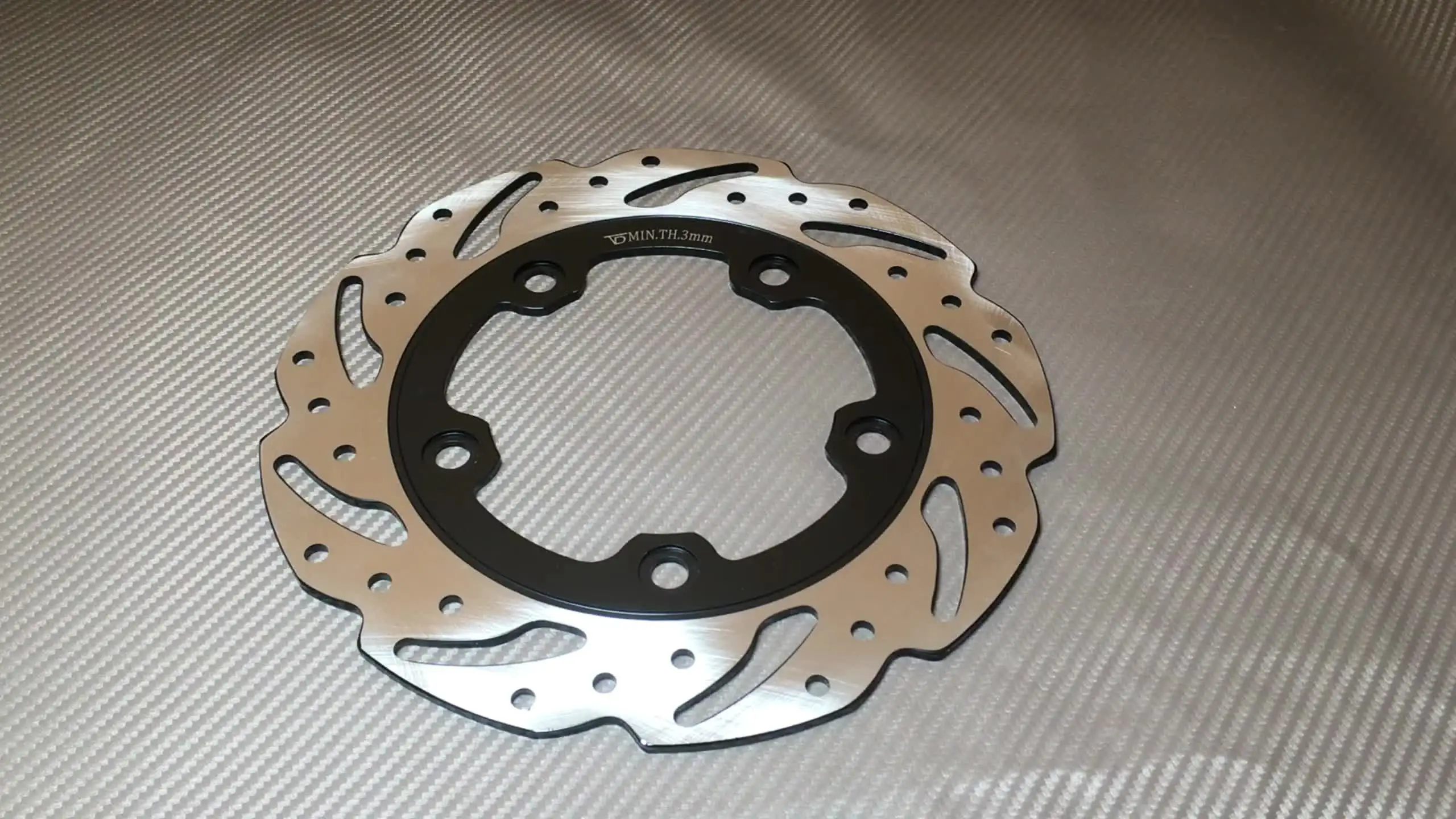Disque De Frein Avant Pour SYM GTS 200 / JOYMAX 250 – Performance Et Sécurité