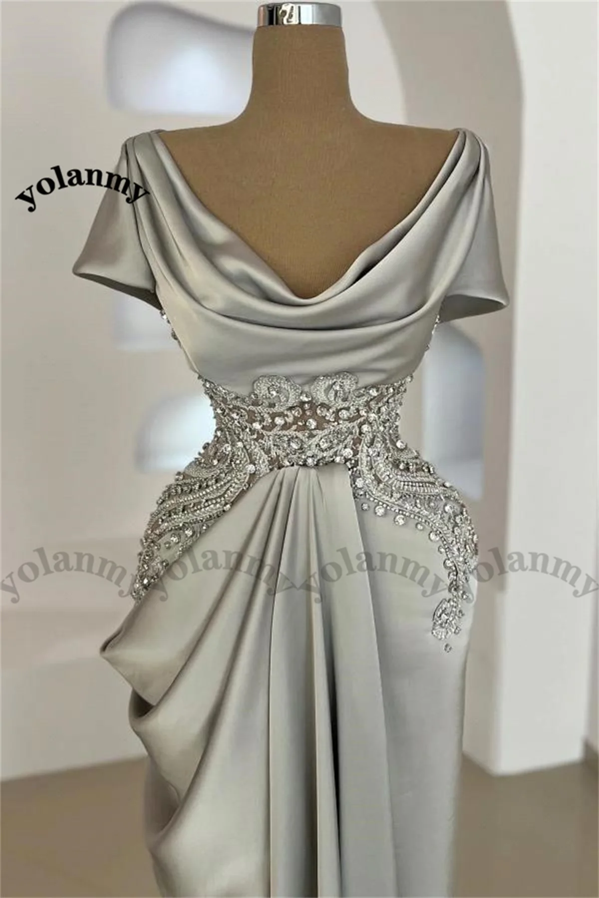 Mother Bride Dresses Women Party Dresses YOLANMY Modern Mother of The Bride Dress Scoop Neck Rhinestones Mermaid Ruched Flooer Length Robe De Soiree Femme Customized