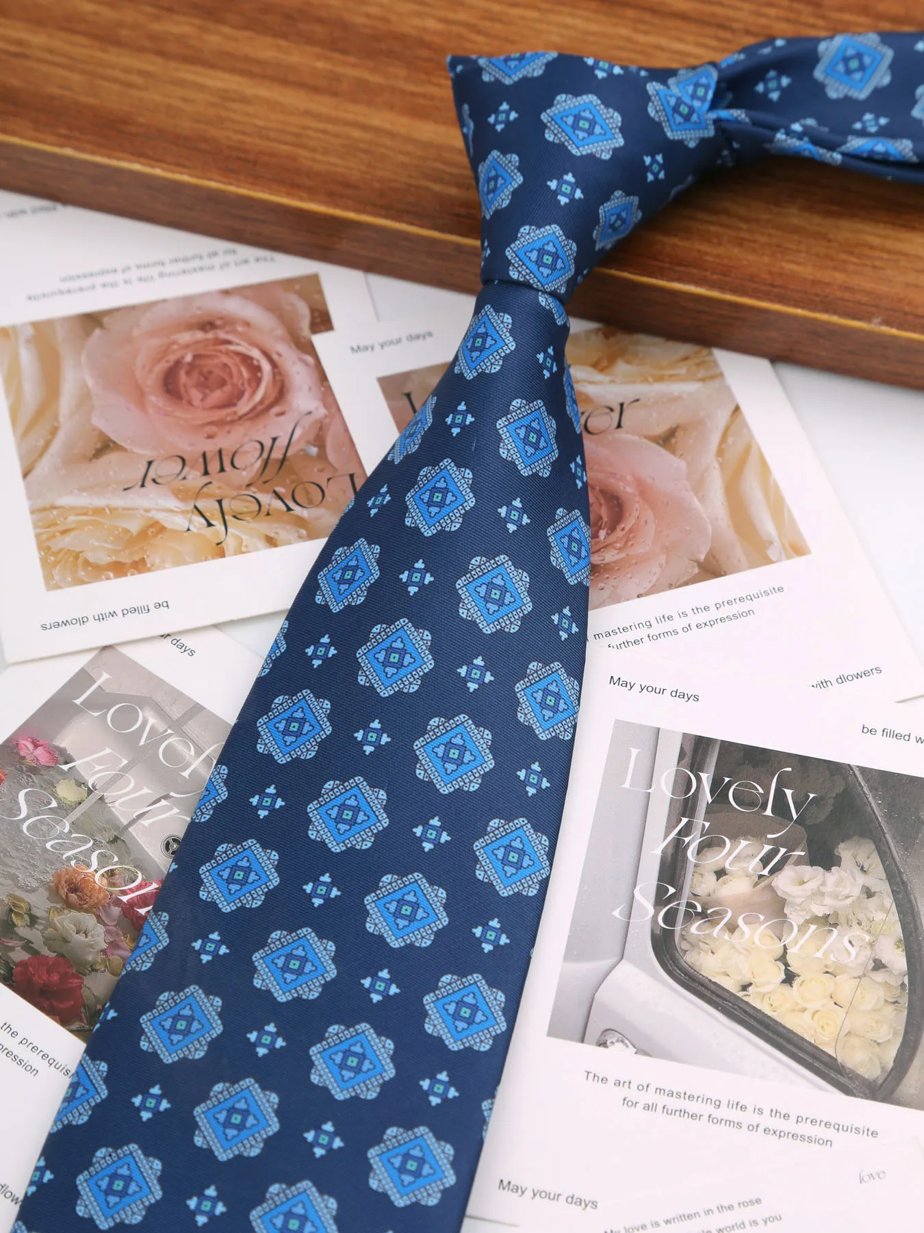 8 cm Wide Print Ties For Men Women Plaids Printing Neck Tie For Wedding Business Groom Neckties Fashion Men's Flower Neck Tie