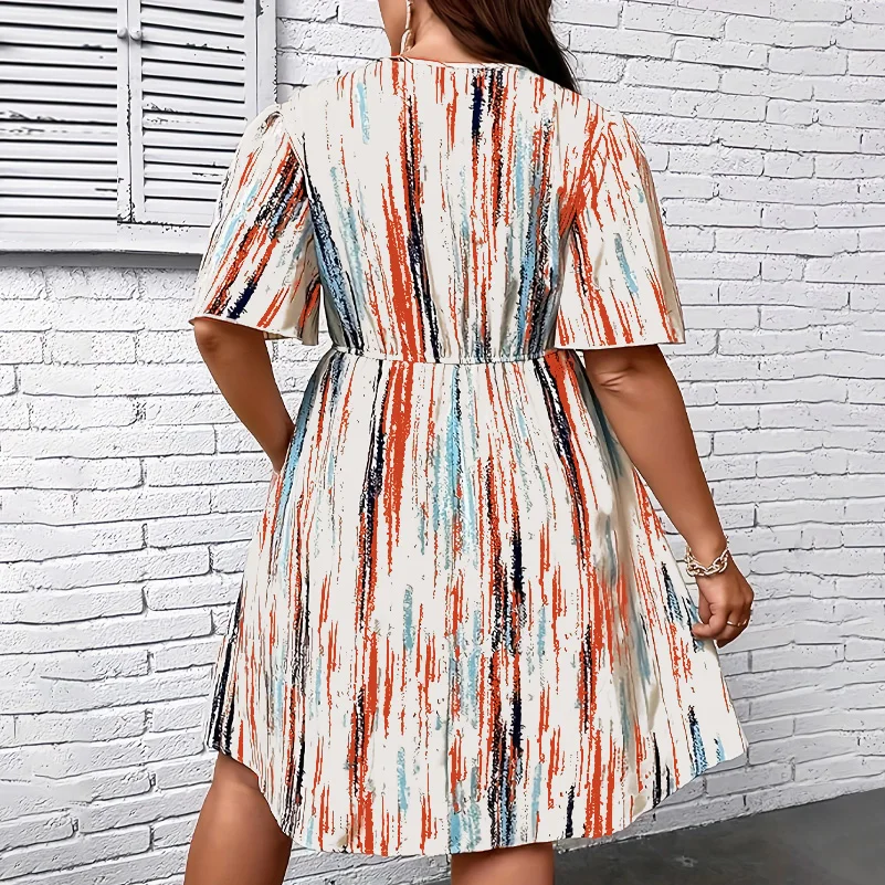 Plus Size Dress, Printed V-Neck Short-Sleeved Loose Fit, Elastic Waist, Casual Style Dress.  1X-5X