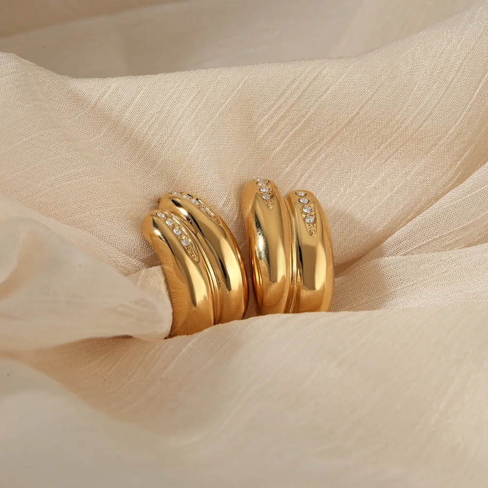 Vintage Two-tone Double C-shape Stud Earrings Polished 18K Gold Plated Mini Zircon Ear Hoops Simple Versatile Jewelry Wholesale