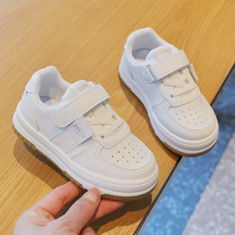 Children's White Shoes Spring and Autumn Girls' Sneakers Lightweight Non-Slip Boy's Sneakers Soft Bottom Baby Casual Shoes
