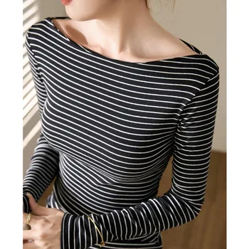 T-shirt a righe con collo singolo retrò di fascia alta per donna a maniche lunghe 2025 Autunno Inverno Nuova camicia con base in cotone sottile Top 1