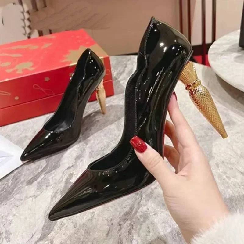 

Top Quality Womens High Heels Luxury Fashion Ladies Crystal Glisten Red Sole Shoes Classic Retro Designer 10cm High Heel