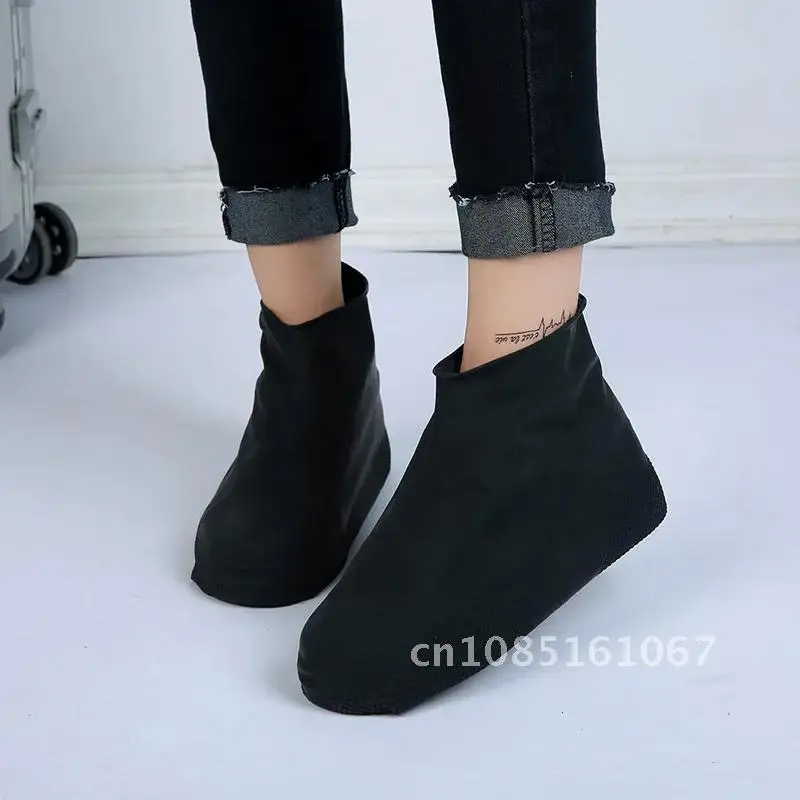 

1Pair Waterproof Slip-resistant Rubber Rain Boot Overshoes Outdoor Walking Shoes Accessories Reusable Latex Shoes Covers