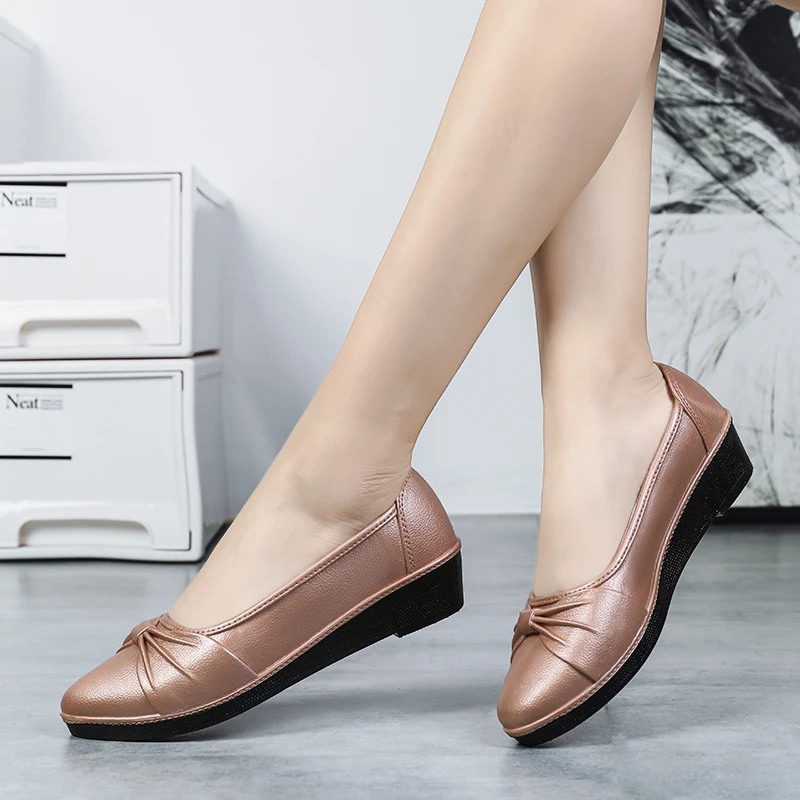 

Women Fashion Flats Platform Women Flats Sport Shoes Women Oxford Shoes Comfortable Mother Single Shoes