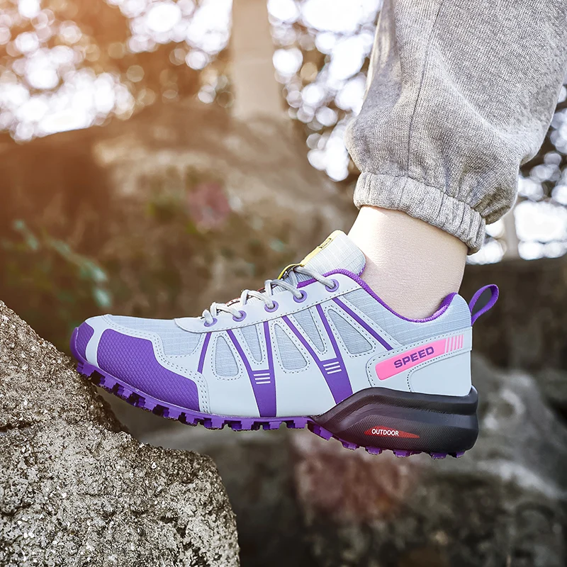 2025 Hiking Shoes 5