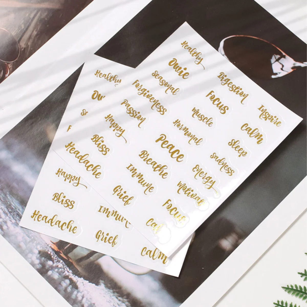 종이 골드 문자 통증 웰빙 해피 피스 라벨 스티커, 에센셜 오일 병 태그 장식 스티커, DIY 수제 스티커