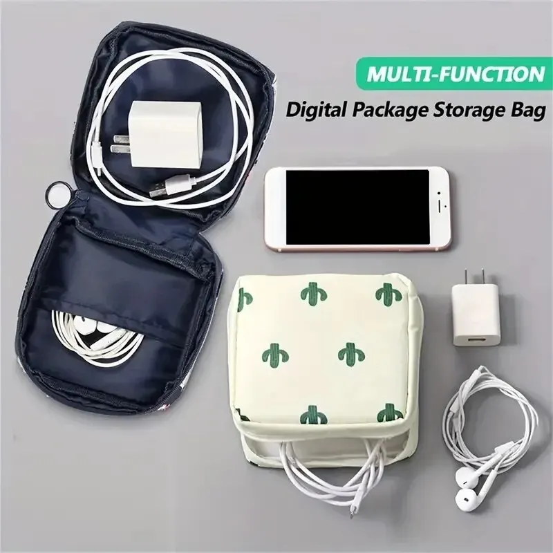 Sanitary napkin bag Women Sanitary Napkin Tampon Storage Bag Portable Waterproof Organizer Pouch Cartoon Pattern Sanitary Napkin Bag