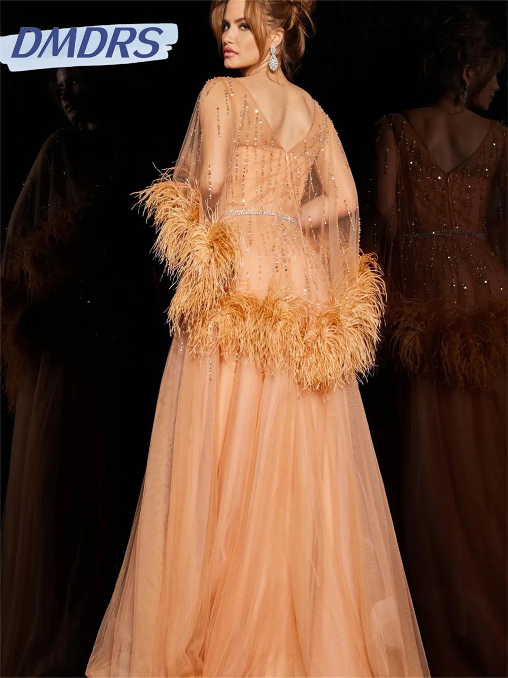 Рисунок 2 - Женское вечернее платье с длинным рукавом