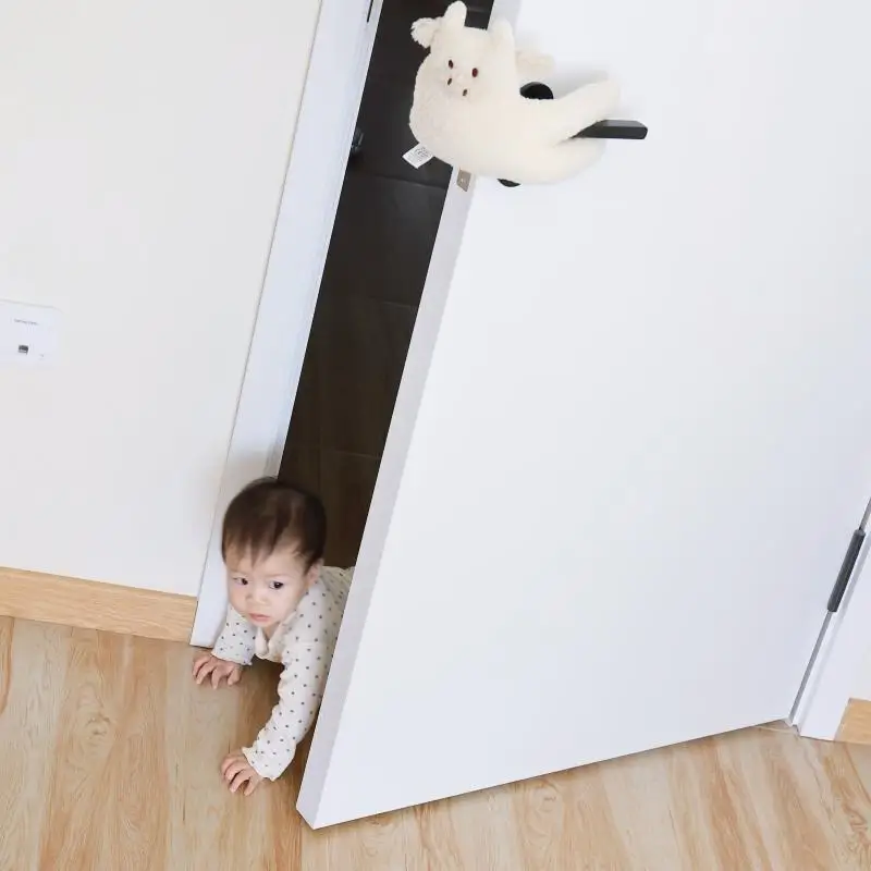 New Instagram Cartoon Door Stop Children's Anti pinch Hand Artifact Door Stop Card Clip Handle Decoration