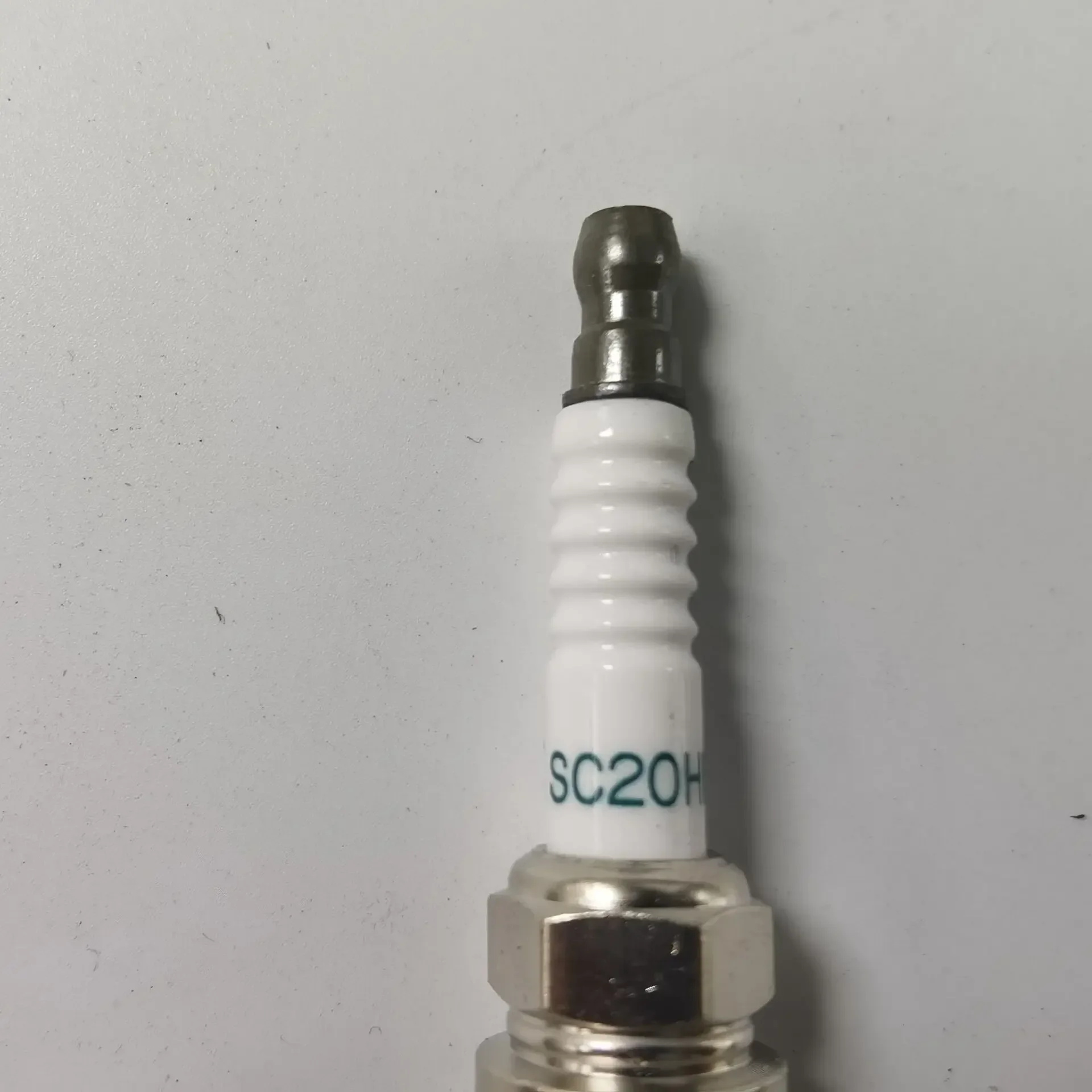 Spark Plug 4 PCS 90919-01253 SC20HR-11 For Toyota Prius Scion Lexus
