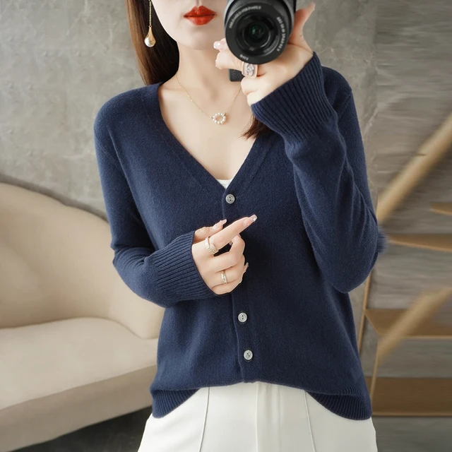 Suéter holgado con cuello en V para mujer, abrigo pequeño de viento fragante, oferta especial, ZHI D035, novedad - Imagen 4