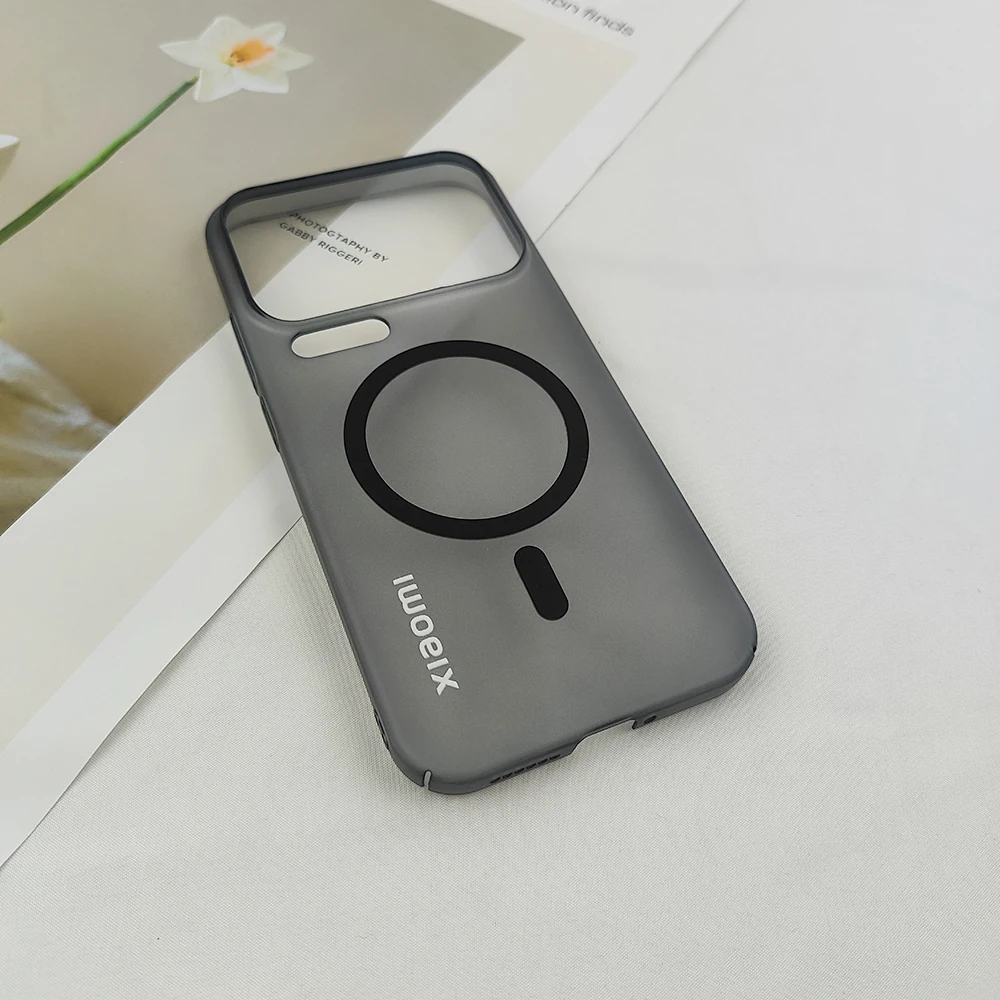 Slim Ice Mist Translucent Protective Cover with MagSafe Compatibility