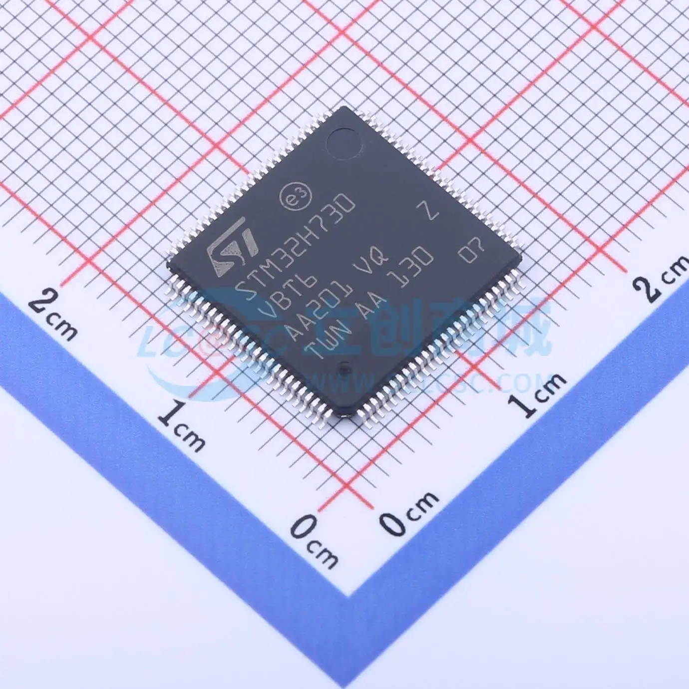 100% новые и оригинальные фотообои STM32H730VBT6