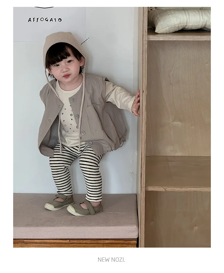 Description Picture 3 of item2025 Spring New Baby Loose Sleeveless Vest Infant Girls Solid Cardigan Coat Toddler Boys Casual Vest Jacket Baby Clothes