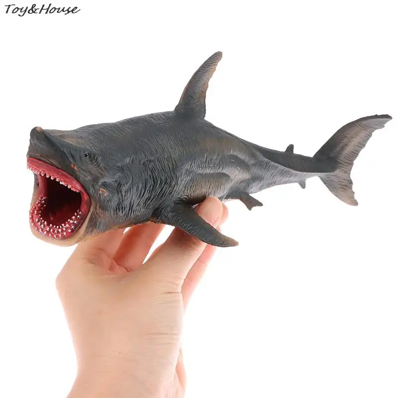 

1PC Savage Marine Sea Life Megalodon Action Figure Classic Ocean Animals Big Shark Fish Model Collection Toy For Kids Gift