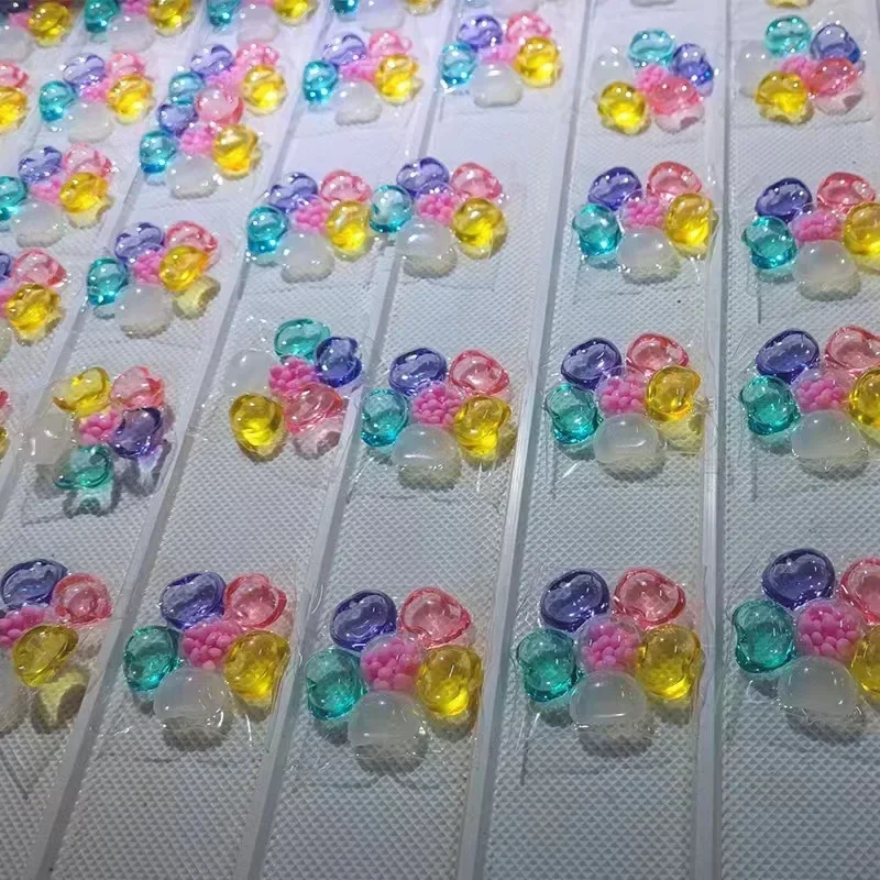 6-in-1 Laundry Beads Lasting Fragrance Decontamination Concentrated Laundry Liquid Stain Cleaning Balls