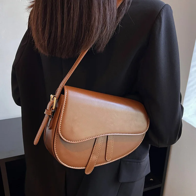 Fashion Saddle Bag New Small Shoulder Bags Women 2023 High Quality Solid PU Leather Crossbody Female Luxury Messenger Bag BM107