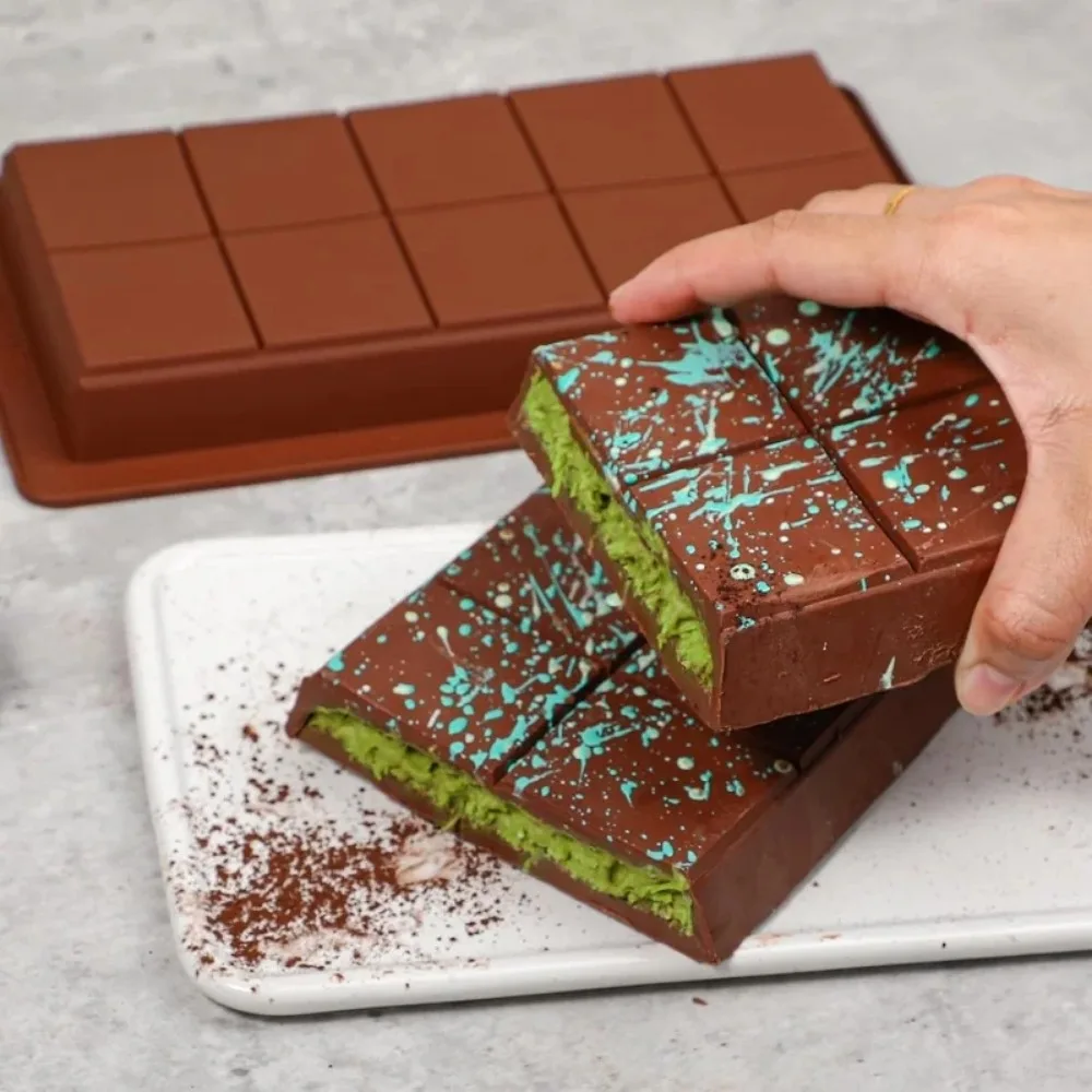 Durable Silicone Chocolate Bar Mold for Easy Release Wax Melts and Handmade Gifts