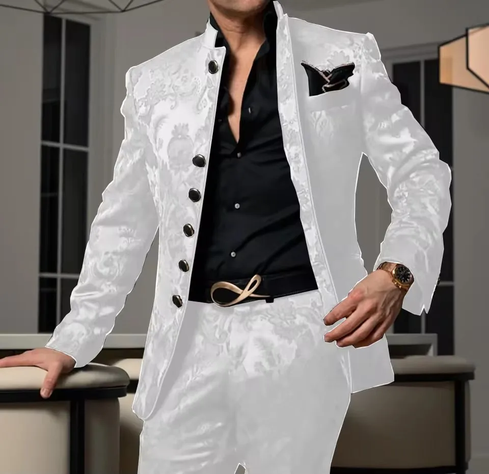 Costumes formels pour hommes