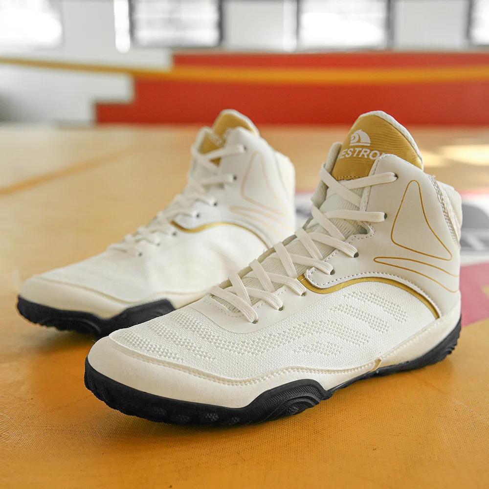 Men's Large Size Multicolor Wrestling Shoes Free Fighting Competition Boxing Shoes Lightweight Wearable Sneakers