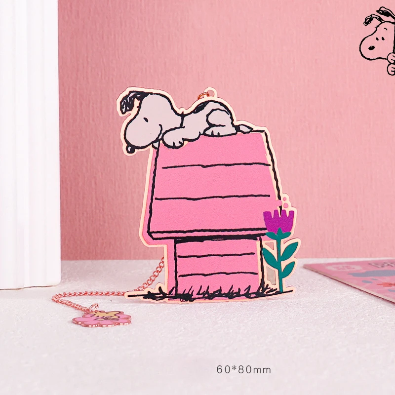 thumbnail image 1 of Marcapáginas de metal de Snoopy y Peanuts, figura de anime de Charlie Brown, coleccionable de metal, lindo juguete de papelería, regalo de cumpleaños y Navidad para niños, 1 of 5