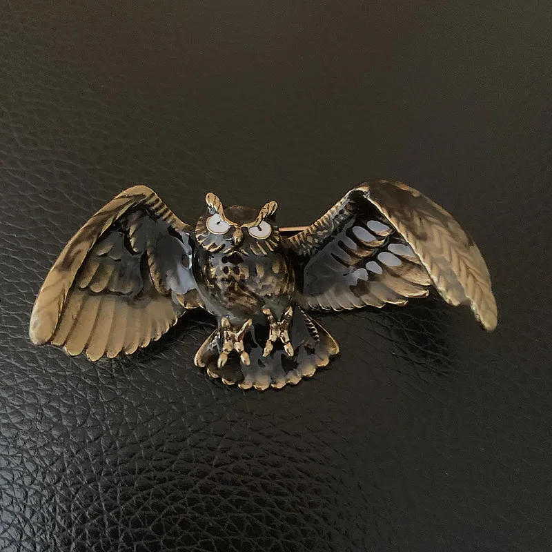 

Brooch Exquisite Eagle Enamel Pin Men's Suit Neckline Badge Fashion Animal Coat Corsage Accessories Jewelry Gifts Free Shipping