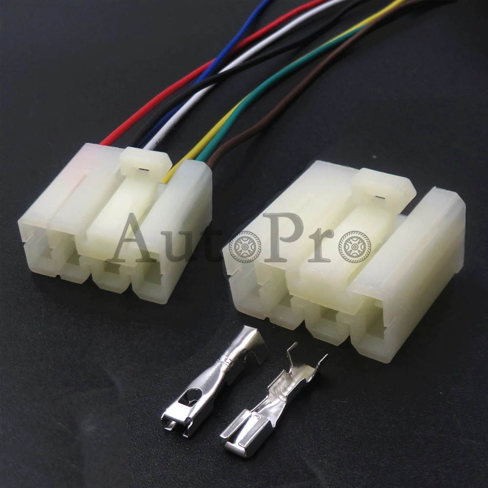 

1 Set 7 Hole MG 610203 Auto Wiper Water Jet Electrical Starter Connectors MG610203 Car Fog Lamp Wire Harness Socket