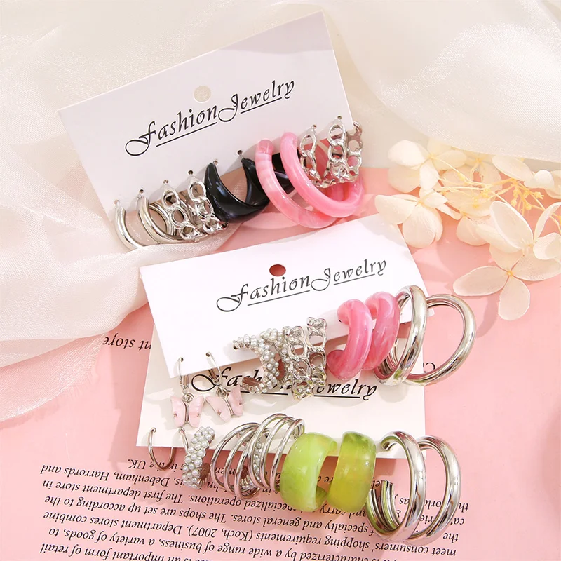 Fashion Colorful Resin Earrings Set Pearl Hoop Metal Earrings Silver Color For Women Circle Earring Set Party Jewelry