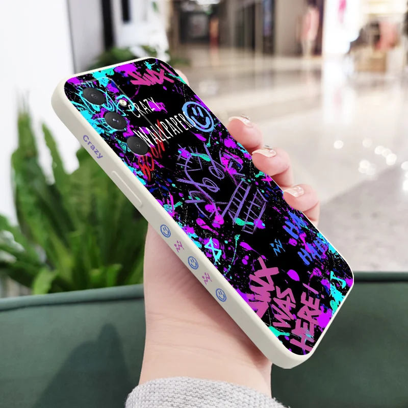 Vibrant Graffiti Art Phone Case - Bold & Colorful Cover