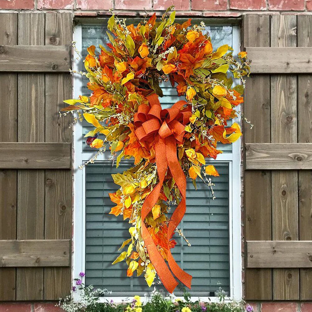 Artificial Maple Leaf Autumn Wreath for Home and Restaurant Decor