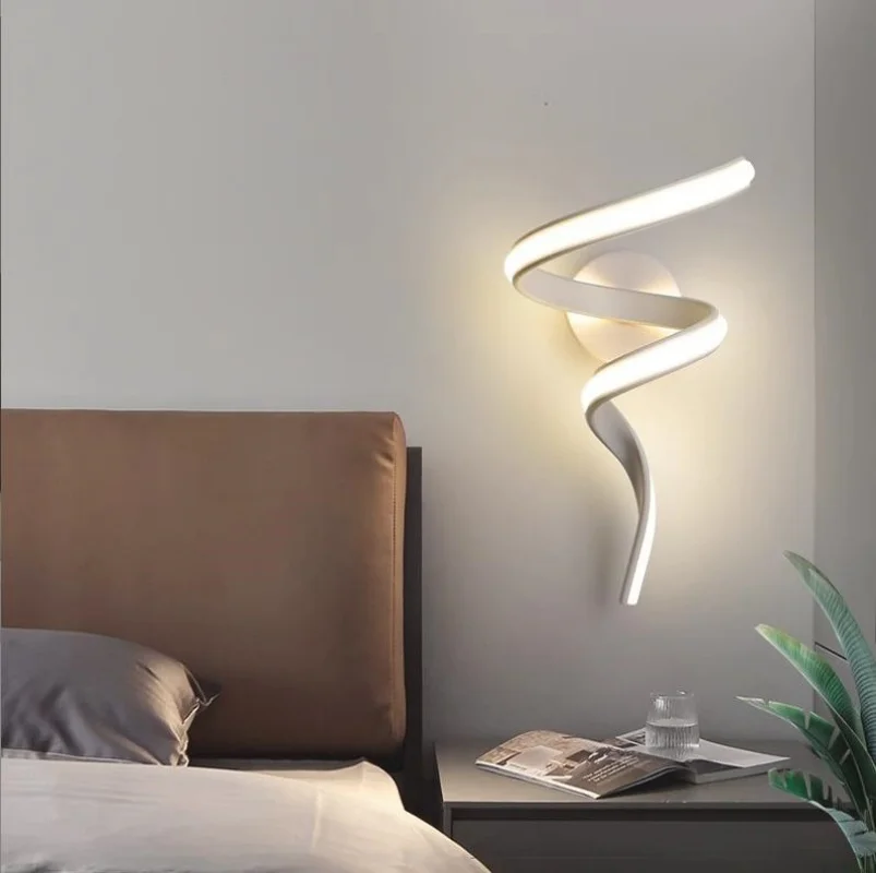 

Современный минималистичный настенный светильник, комнатное домашнее декоративное бра для гостиной, спальни, прикроватная лампа, декоративное оформление