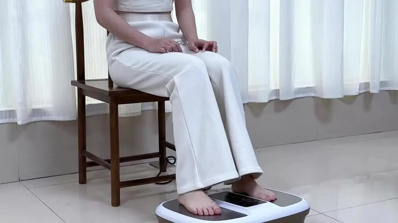 2025 Olylife Tera P90 Terahertz Therapy Foot Massager