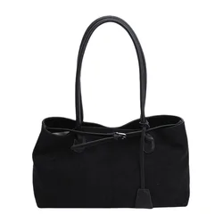 Retro PU Leather Tote Bag - Designer Shoulder Bag for Women, Y2K Fashion Handbags, Trendy Winter Luxury Handbag (Black)