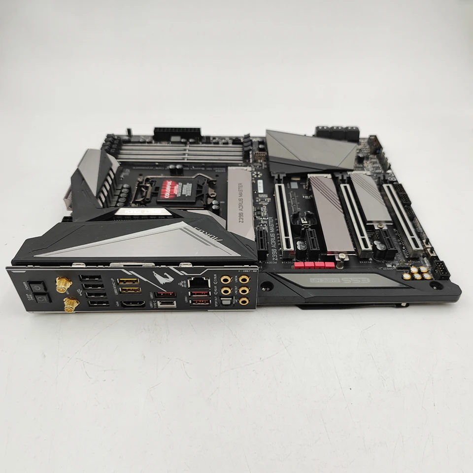 GIGABYTE Z390 AORUS MASTER マザーボード Amazon.co.jp: GIGABYTE Z390 AORUS MASTER ATX ゲーミング