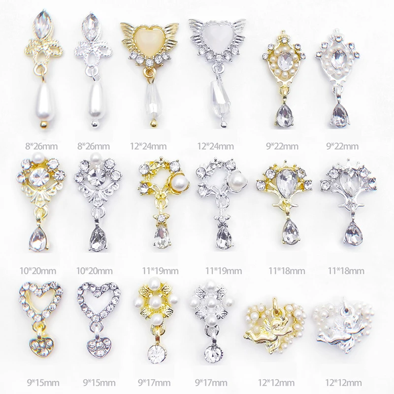 30 PCS Heart Nail Art Charms, TOROKOM Valentine Heart Nail Art Rhinestone  Pearl Colored White Crystal Gems Nail Diamond for Girl Women DIY Nail Art