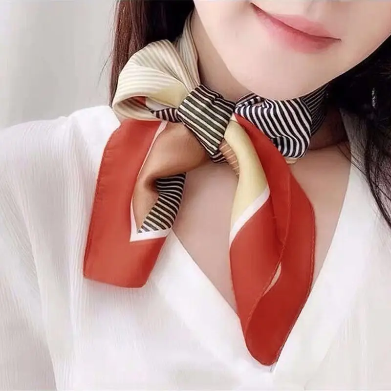 

2024 Print Satin Silk Scarf for Women Casual Stylish Square Headscarf Hair Bands Female Neckercheif Wrist Wrap Shawl New L60