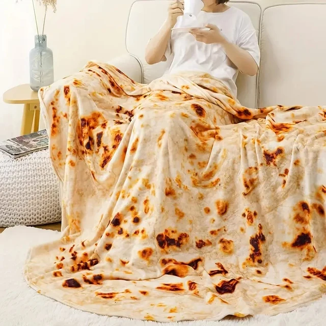 Indulge in Cozy Comfort with the 1pc Pizza Pattern Flannel Blanket