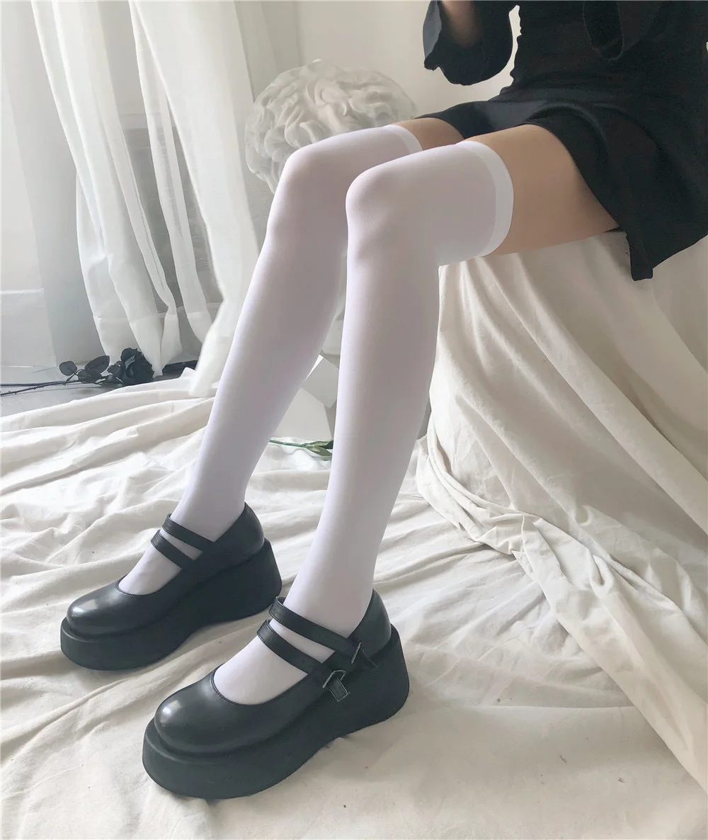 Woman Knee High Socks Velvet Lolita Long Thigh Socks Cute Solid Color Knee-high Cosplay Sexy Nylon Stockings Black White