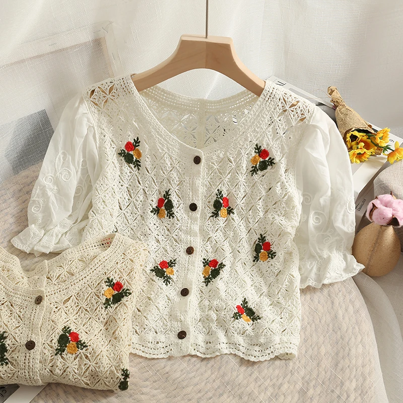OUMEA Women Floral Embroidery Blouse Summer Plaid Cotton Crochet Buttons Front Tops Sweet Puff Sleeve Patchwork Casual Tops New