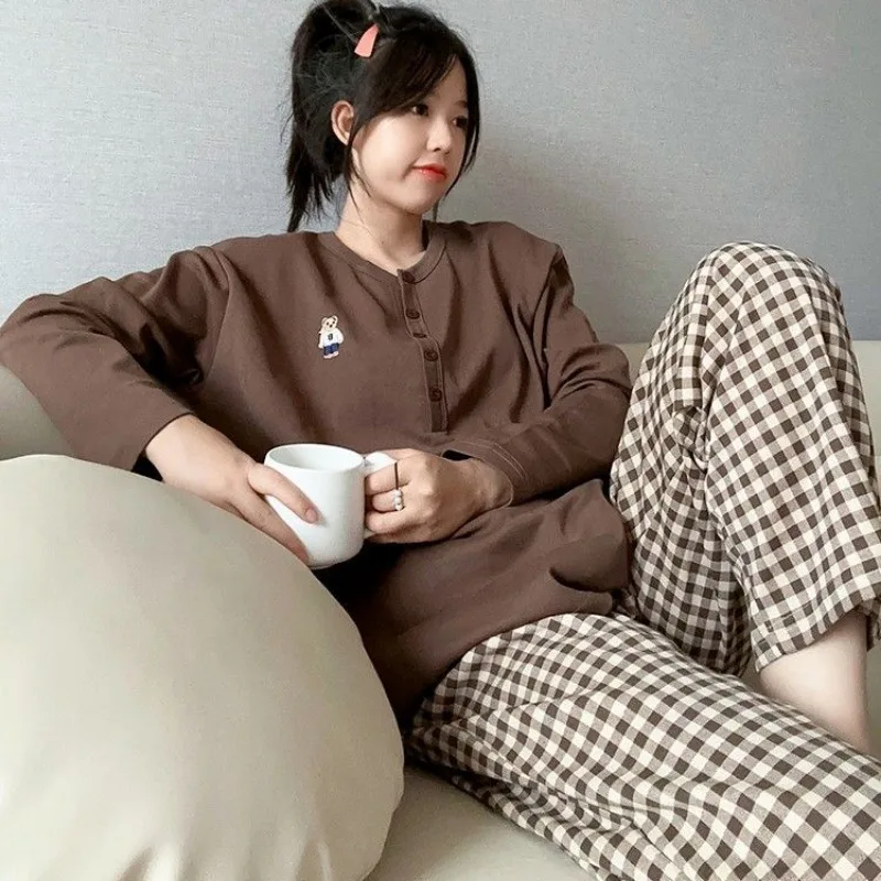 Women's spring and autumn plus-size pajamas Loose long sleeves simple single breasted sleepwear embroidery cartoon nightdress