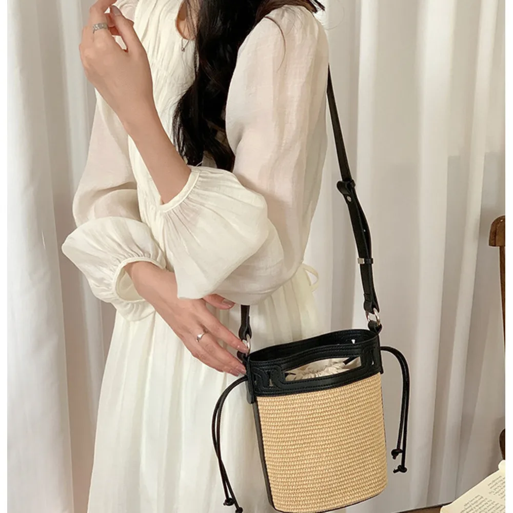 Crowdsourced Design Grass for Women 2024 New Color Contrast Woven Bucket Crossbody Women's Commuting Shoulder Bag_voghion.com