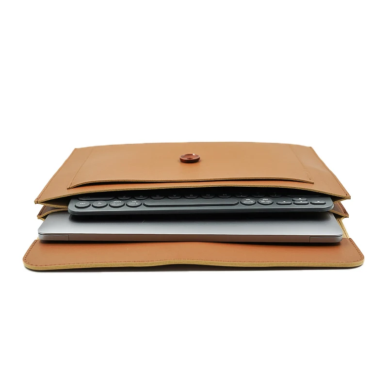Sleek UltraThin Pad Sleeve