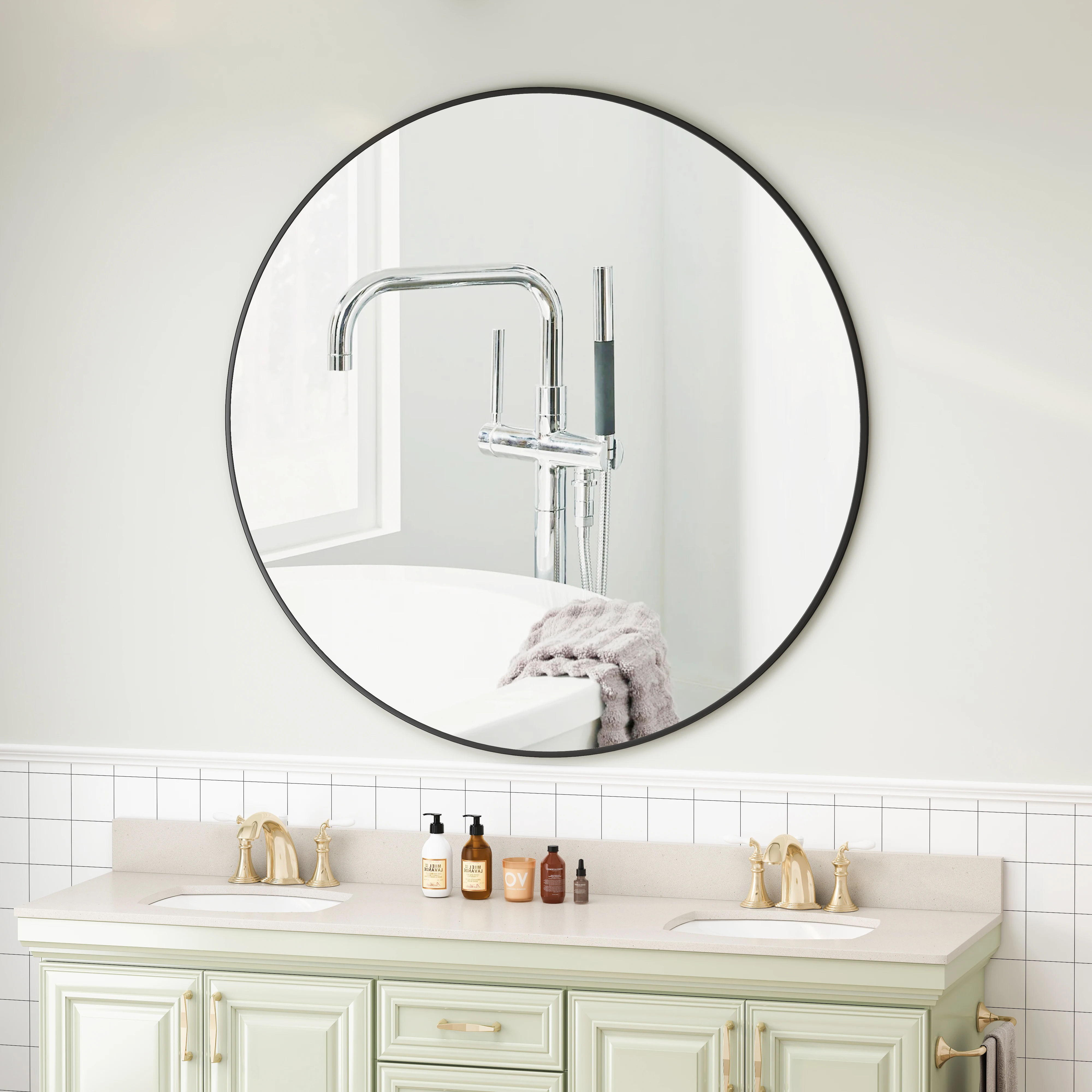 Wall Mirror 42'' Circular Mirror Metal Framed Round Vanity Dressing Mirror, for Bathroom, Living Room, Bedroom Wall Decor