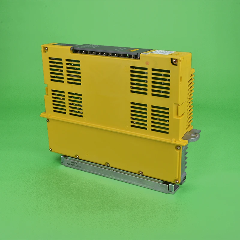 Fanuc A06B-6090-H004 FANUC, усилитель fanuc, USB-флеш-накопитель