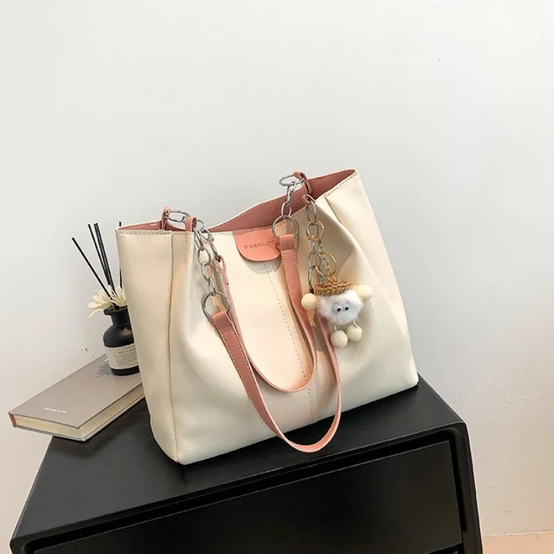 High End for Women Large Capacity Tote Bag New Casual and Versatile Shoulder Bag with Commuting Tote Bags for Women Trend 2024