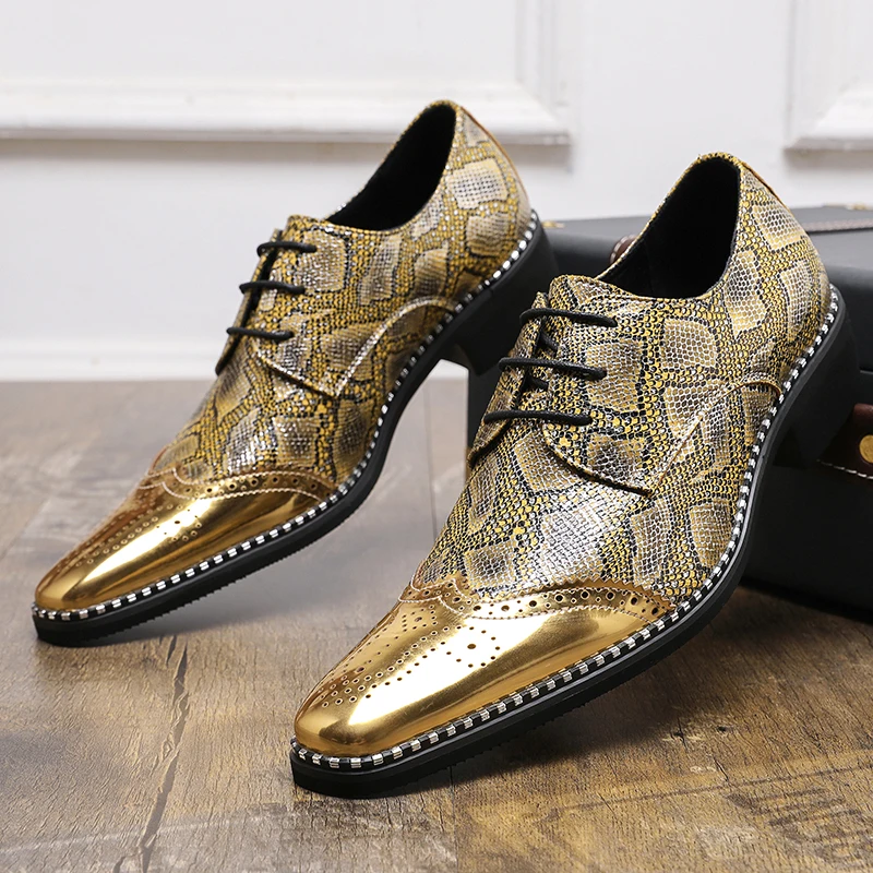 Men Fashion Block Shoes Silver Gold Luxury Gold Lace Leather Shoes Personalized Pointed Business Dress Size 38-46