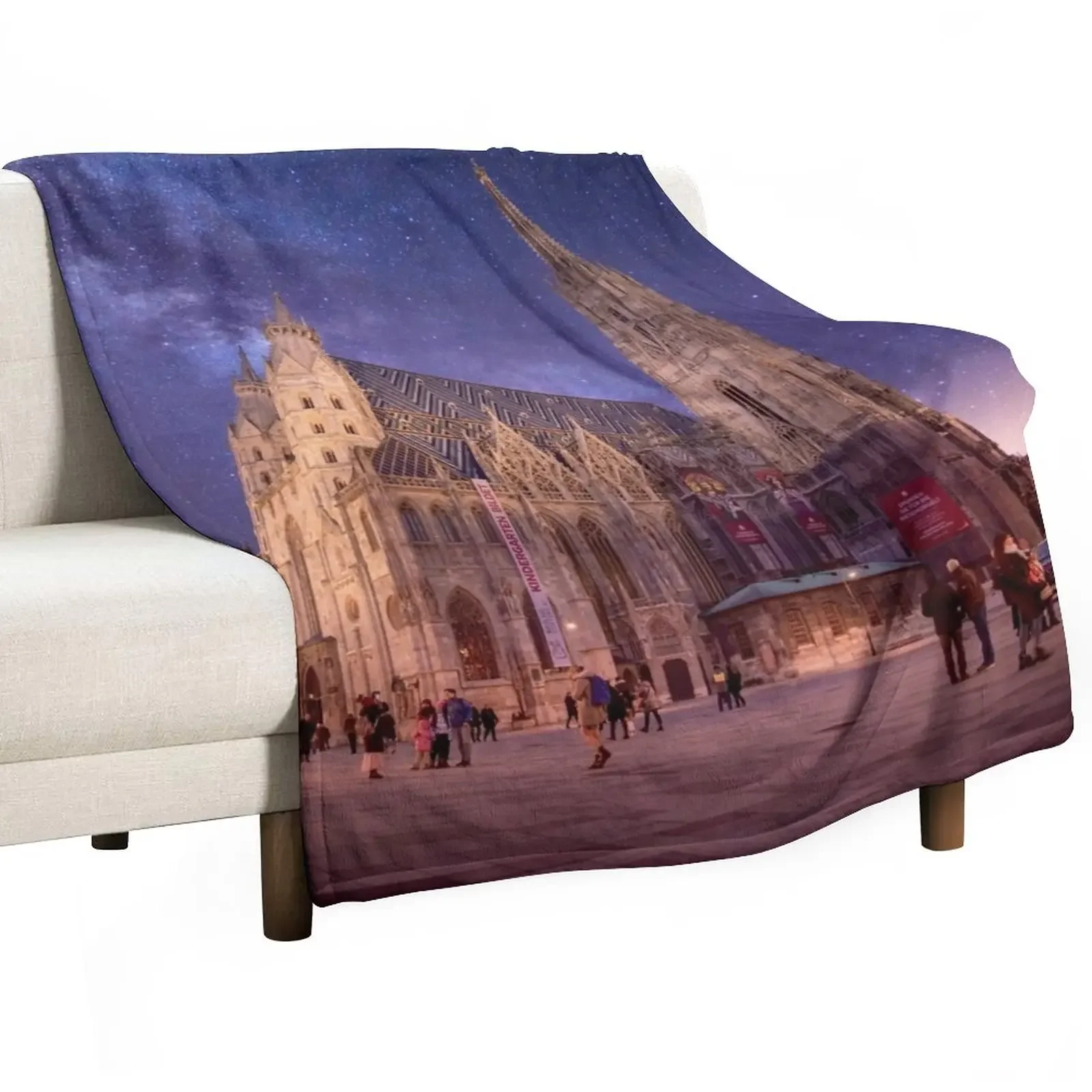 

St. Stephen's Cathedral at night in Vienna, Austria Throw Blanket For Decorative Sofa Bed linens Blankets